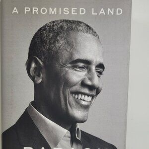 A Promised Land Hardcover – November 17, 2020 by Barack Obama (Author)